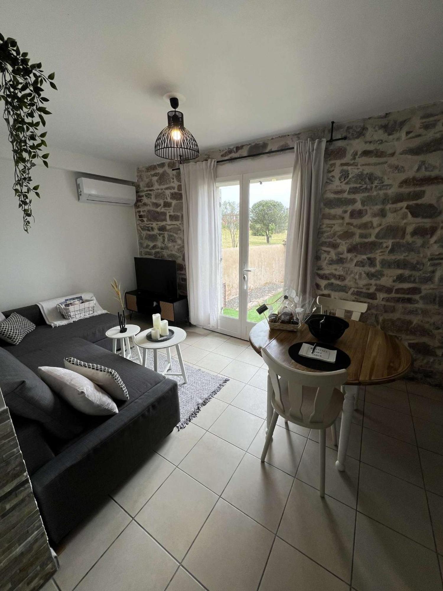 Apartamento La Bastide Saint Pierre T2 - Jardin Roquebrune-sur-Argens Exterior foto